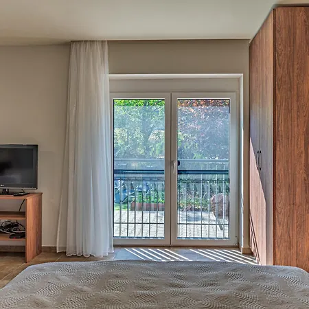 Profi Kecó Apartamento *