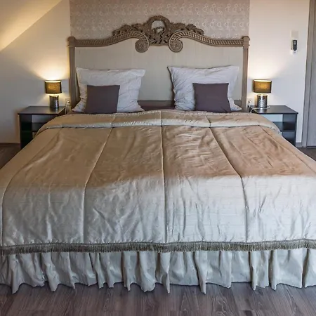 Apartament Profi Keco *