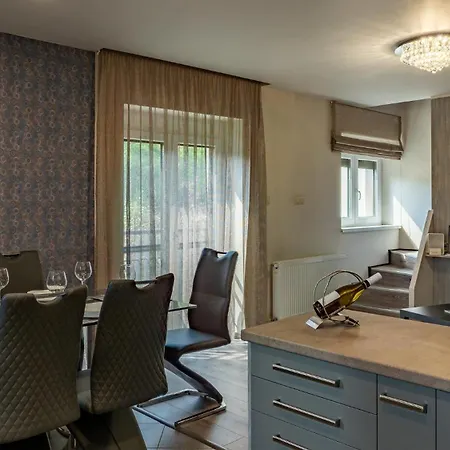 Profi Keco * Balatonalmádi