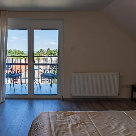 Profi Keco Balatonalmádi