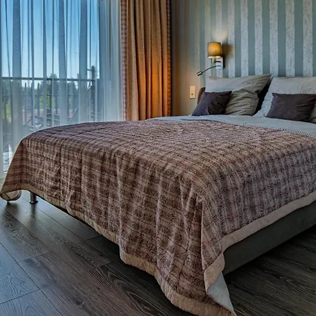 Profi Keco Apartament Balatonalmádi