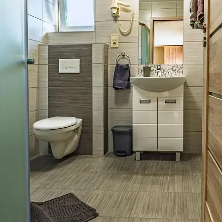 Profi Keco Апартаменты Балатональмади